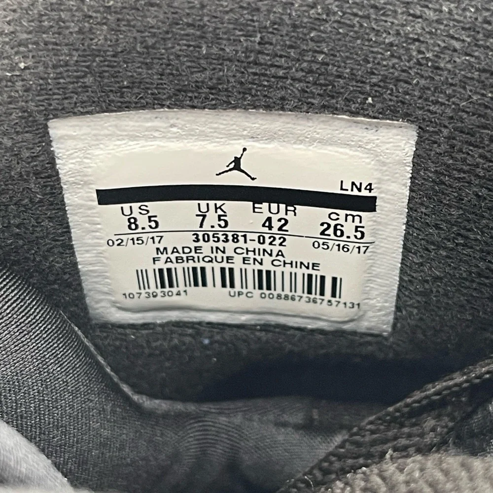 Jordan 8 black cement‎